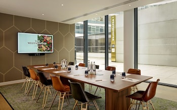 the westminster london curio collection by hilton
