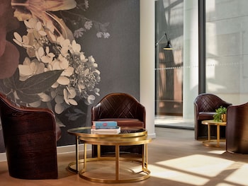 the westminster london curio collection by hilton