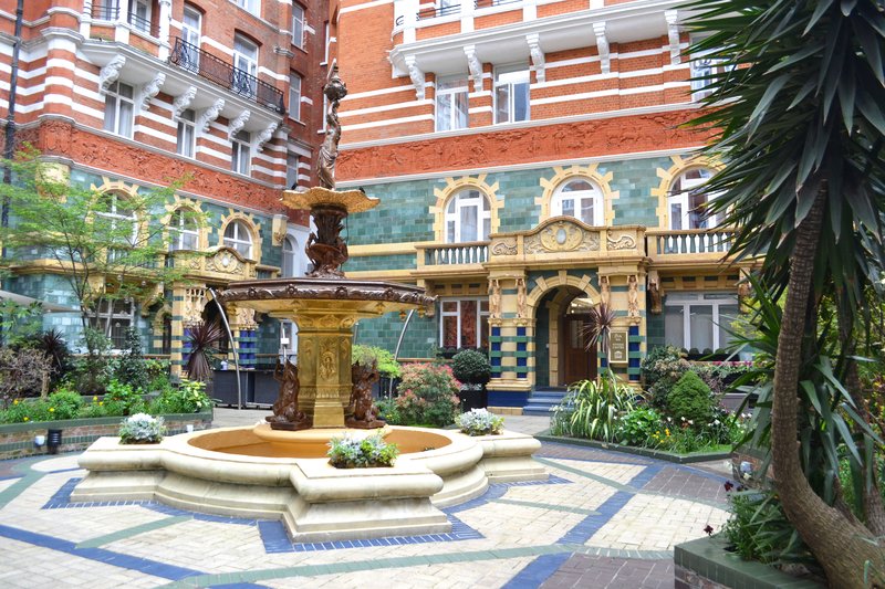 st james court a taj hotel london