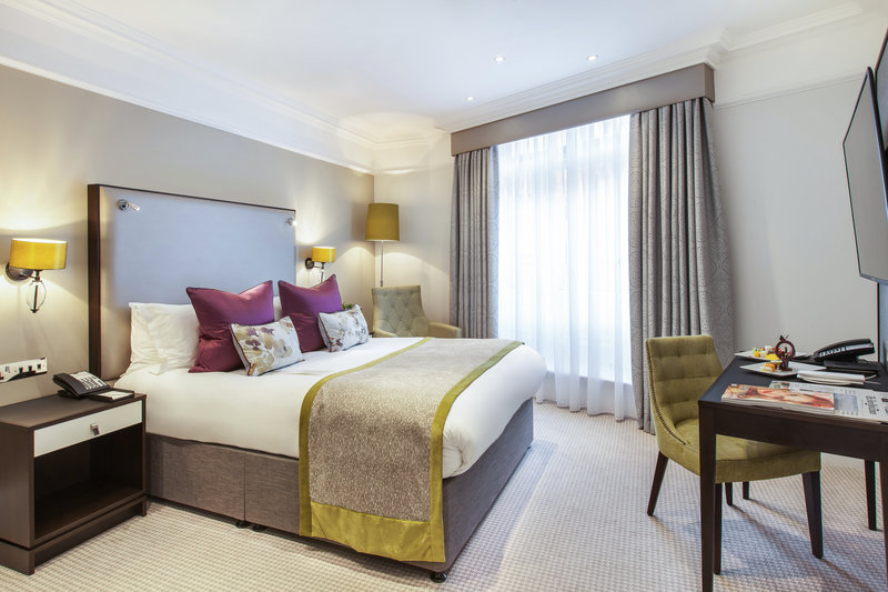 st james court a taj hotel london