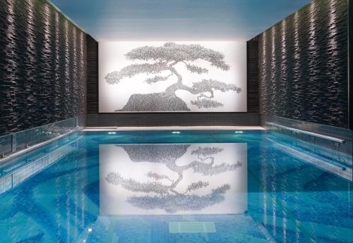 The Langham, London,London>>City Of Westminster,5 star