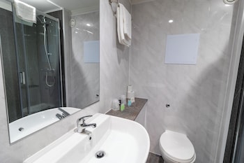 hampstead britannia hotel