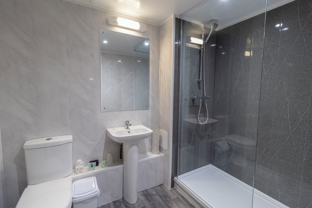 hampstead britannia hotel