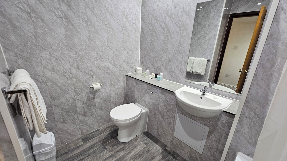 hampstead britannia hotel