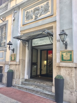 hotel giglio dellopera