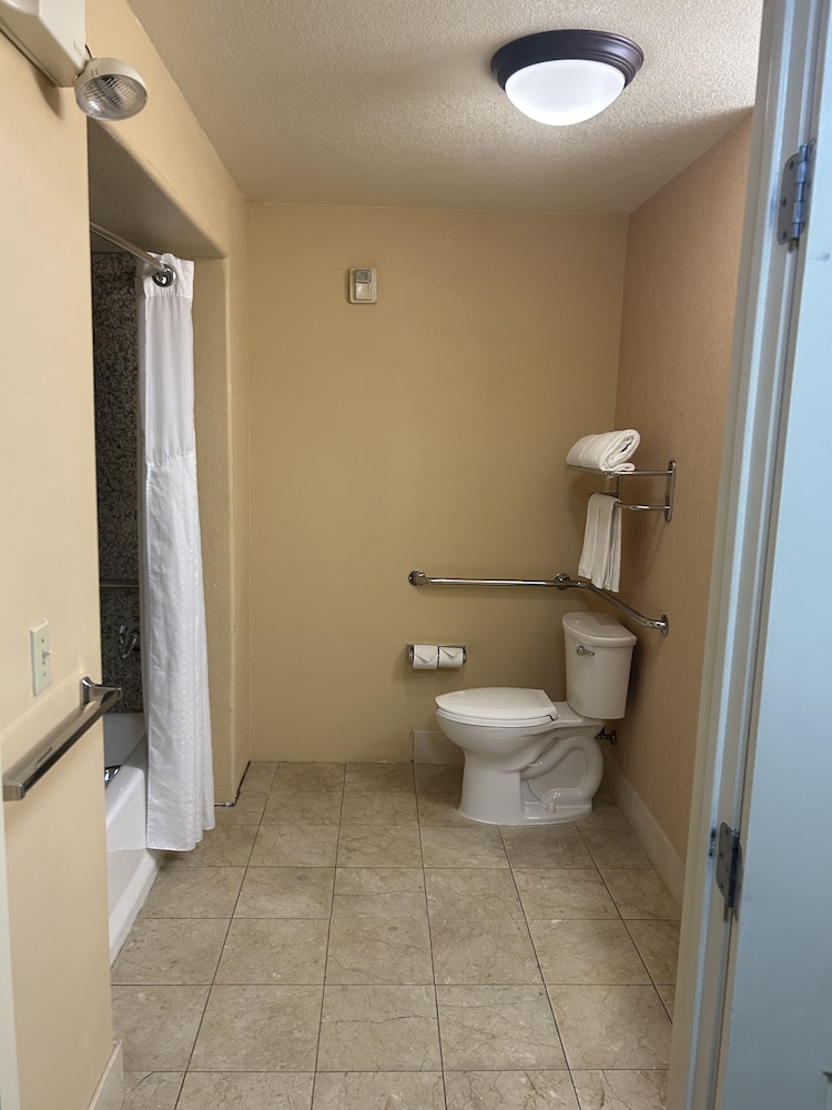 holiday inn express las vegas nellis by ihg