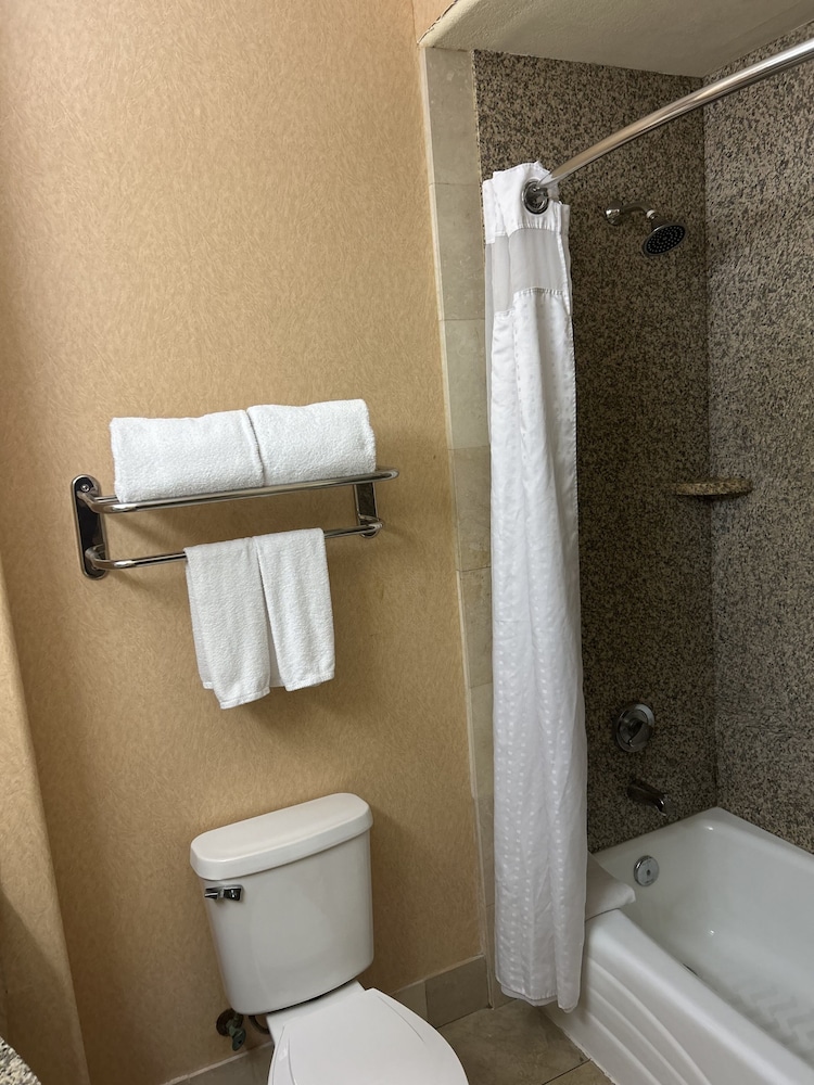 holiday inn express las vegas nellis by ihg
