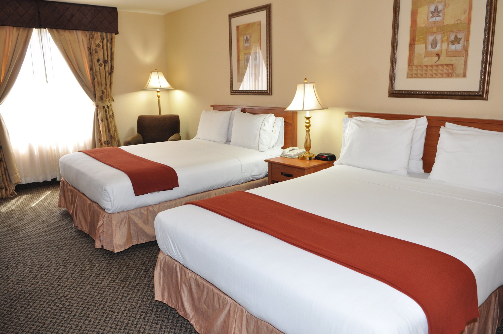 holiday inn express las vegas nellis by ihg