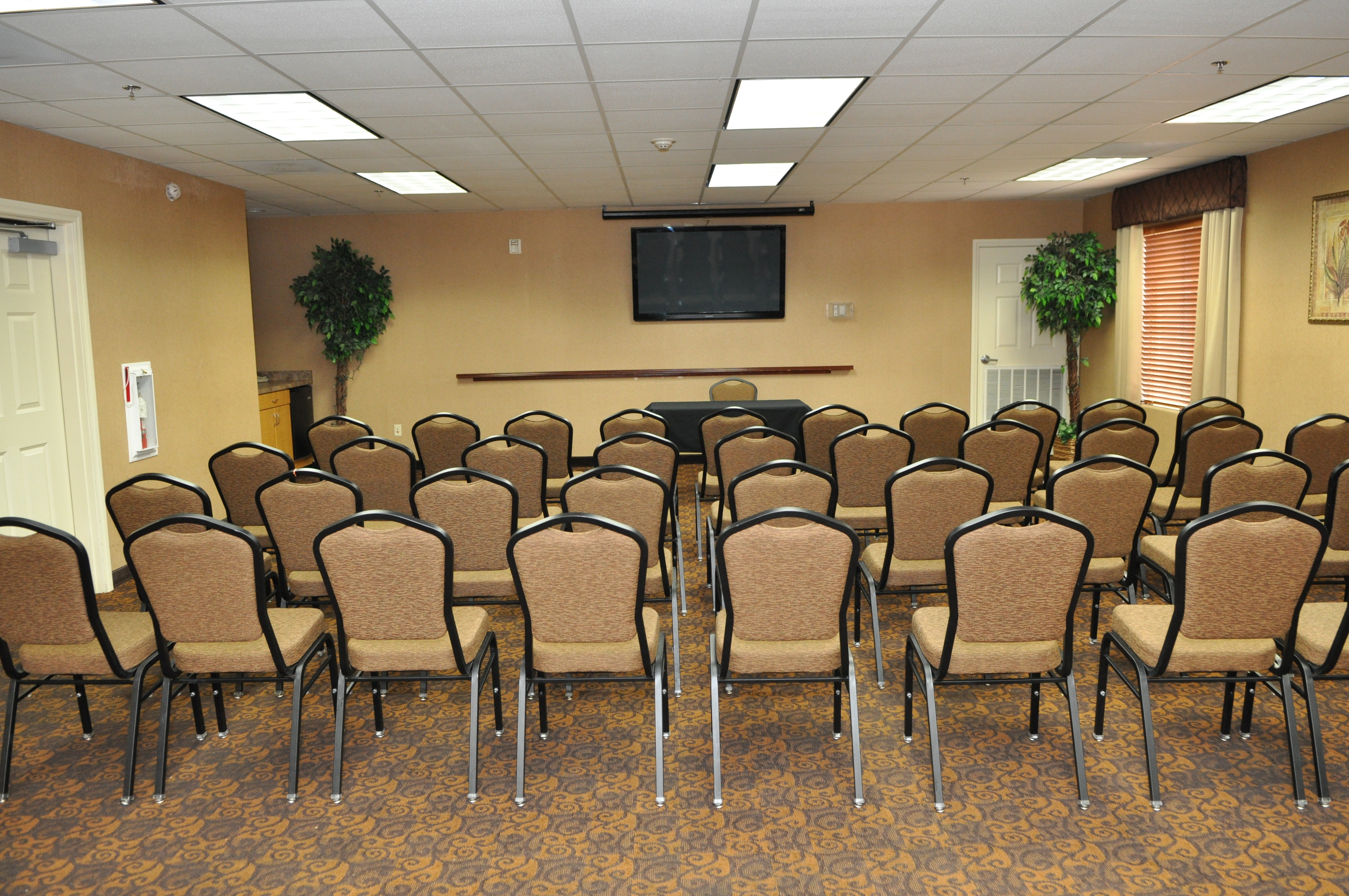 holiday inn express las vegas nellis by ihg