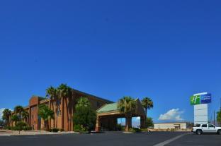 holiday inn express las vegas nellis by ihg