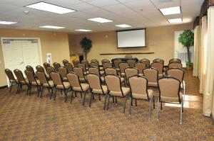 holiday inn express las vegas nellis by ihg