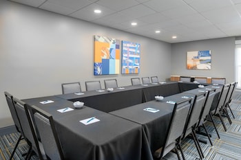 homewood suites by hilton orlando ucf area