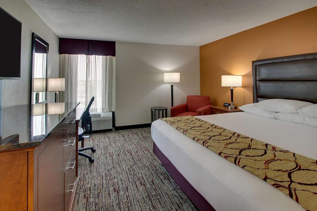 drury inn and suites evansville east