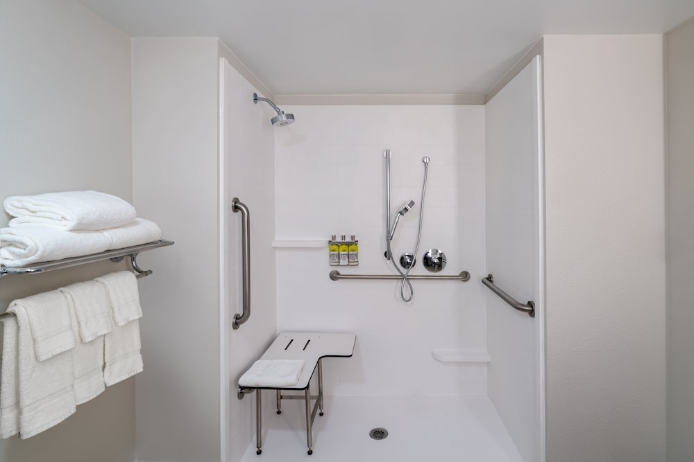holiday inn express bluffton at hilton head area by ihg