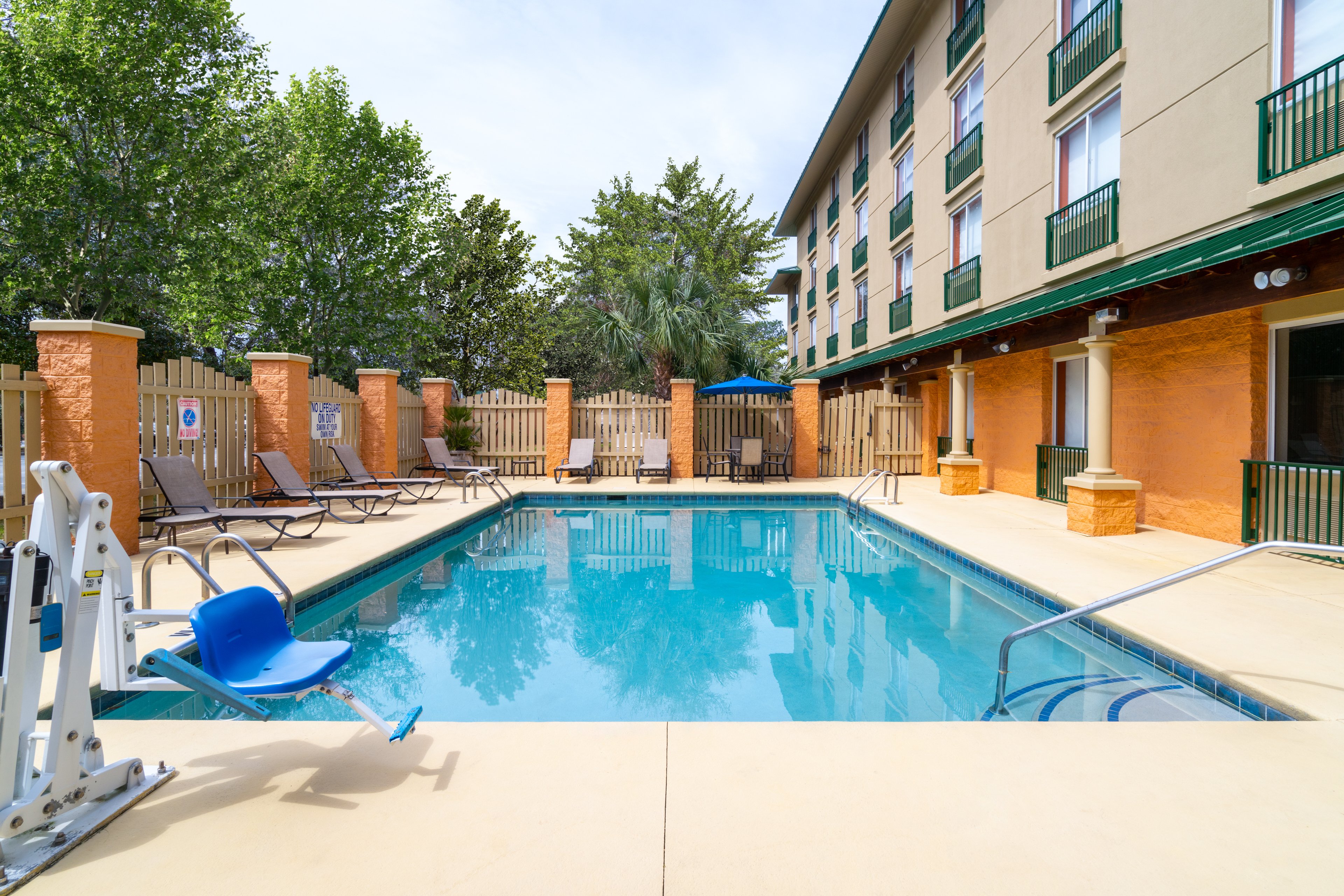 holiday inn express bluffton at hilton head area by ihg