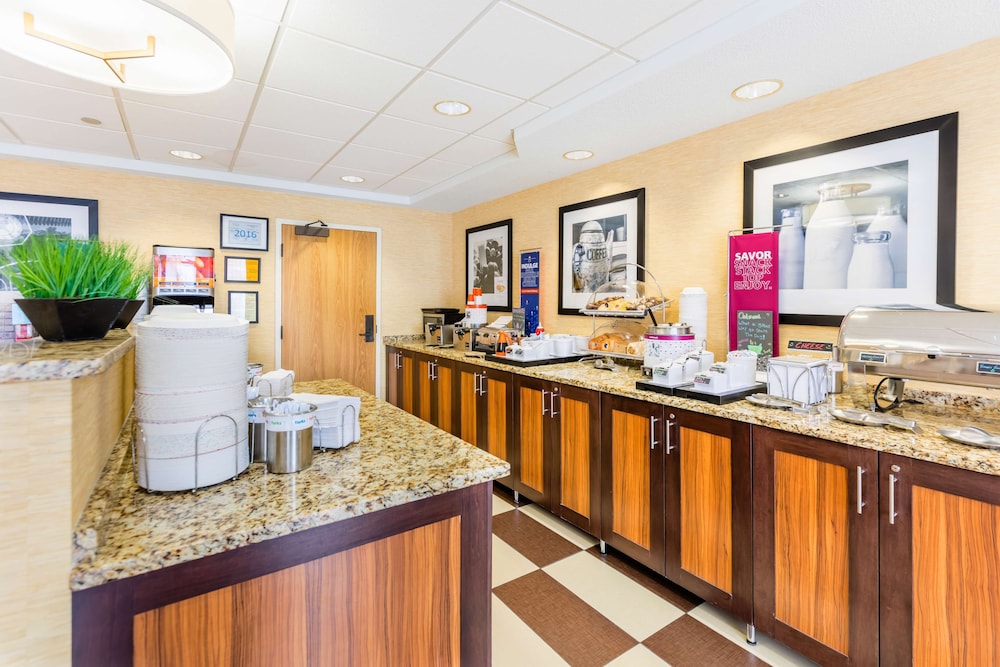 hampton inn st charles st peters