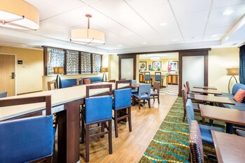 hampton inn st charles st peters