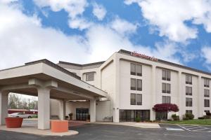 hampton inn st charles st peters