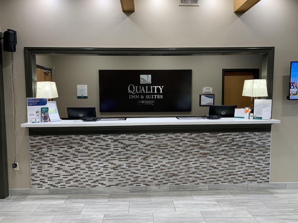 quality inn and suites hendersonville flat rock