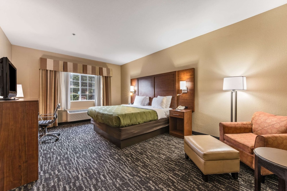quality inn and suites hendersonville flat rock