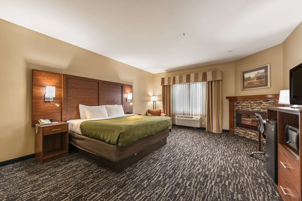 quality inn and suites hendersonville flat rock