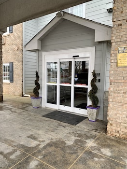 quality inn and suites hendersonville flat rock