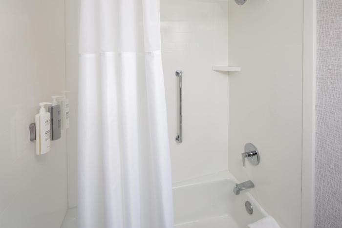 hampton inn asheville tunnel rd