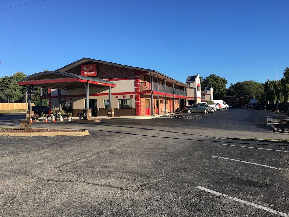 econolodge inn and suites