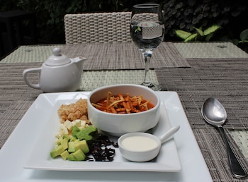 Hotel Geneve Cd De Mexico,Near The Angel Of Independence Monument,4 star
