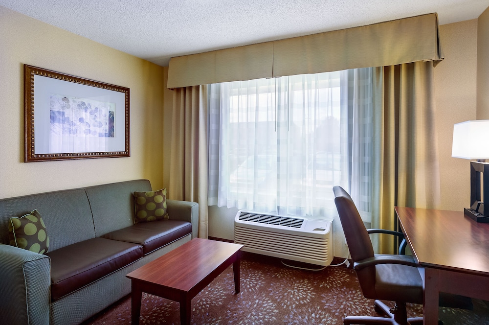 holiday inn express and suites sandy south salt la