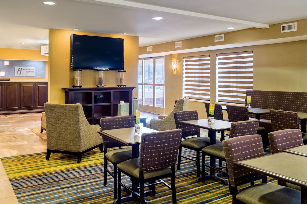 holiday inn express and suites sandy south salt la