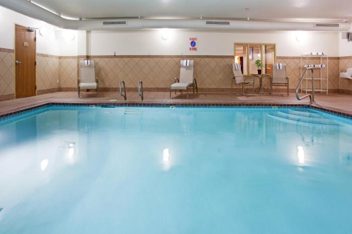 holiday inn express and suites sandy south salt la