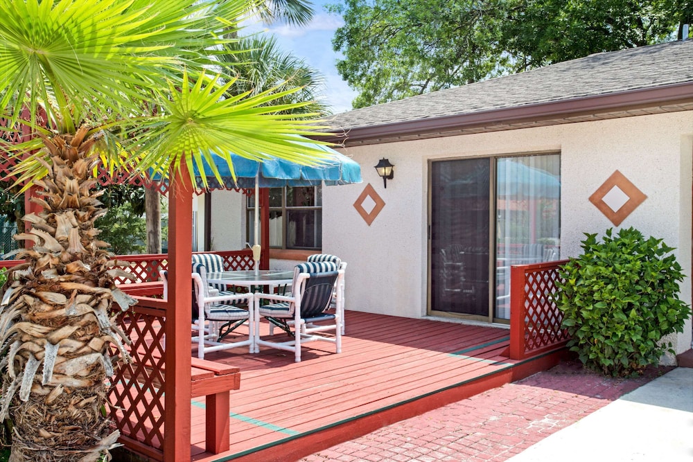 travelodge by wyndham hotel and cottages st augustine historic