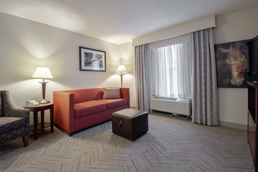 hampton inn and suites williamsburg richmond rd
