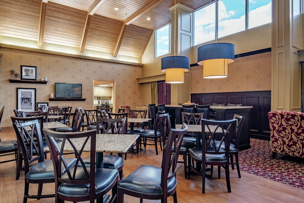 hampton inn and suites williamsburg richmond rd