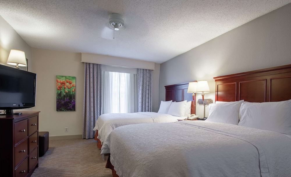 hampton inn and suites williamsburg richmond rd