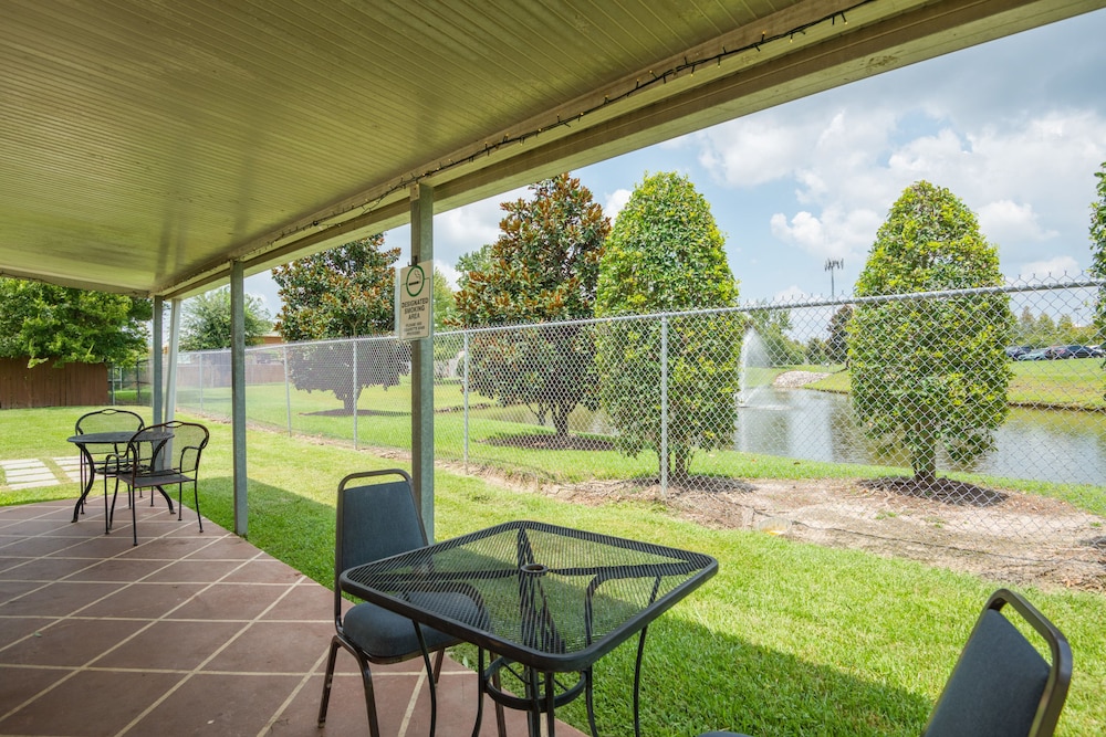 trident inn and suites baton rouge