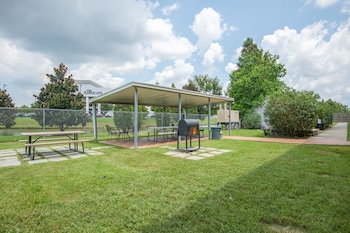 trident inn and suites baton rouge
