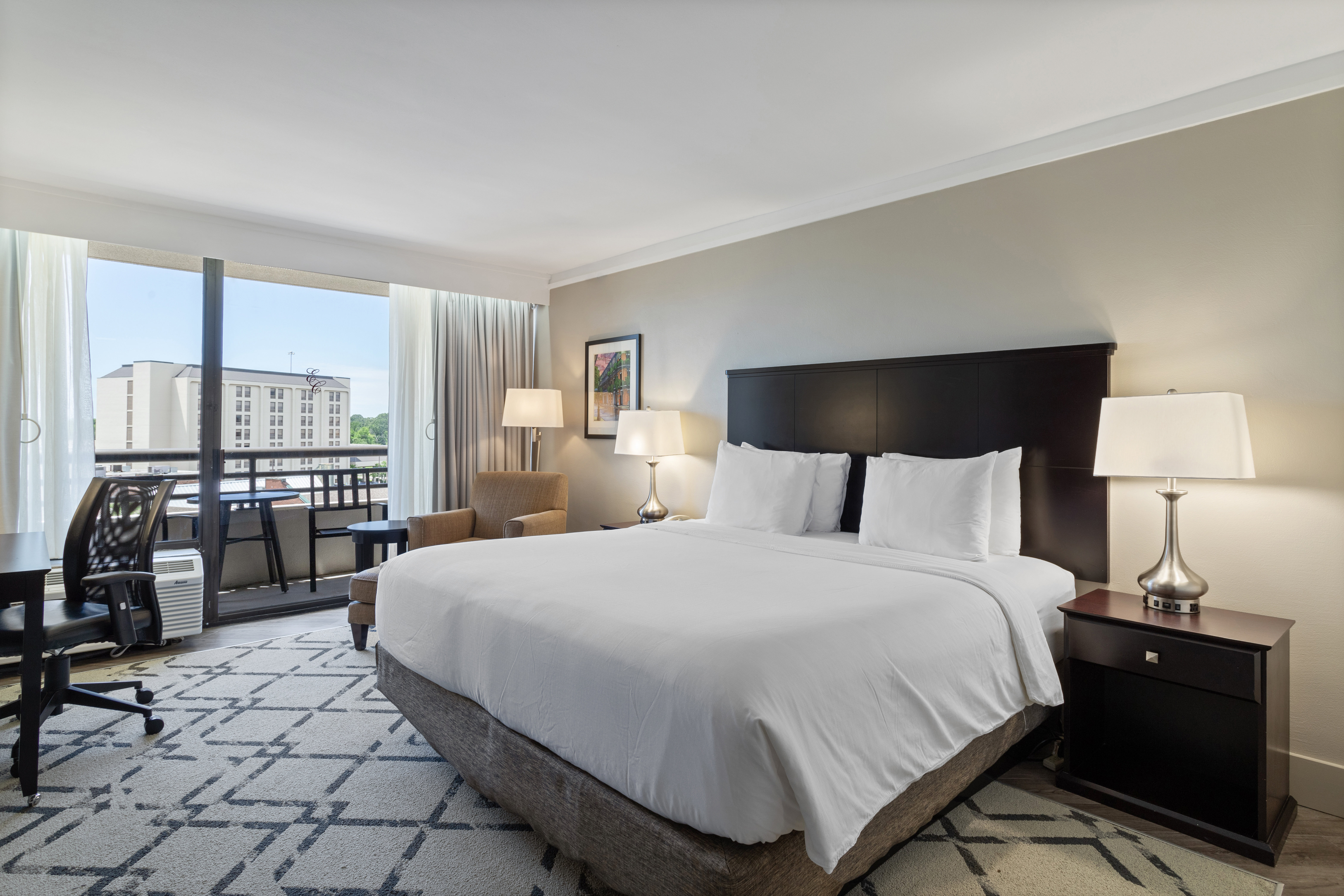 crowne plaza executive center baton rouge by ihg