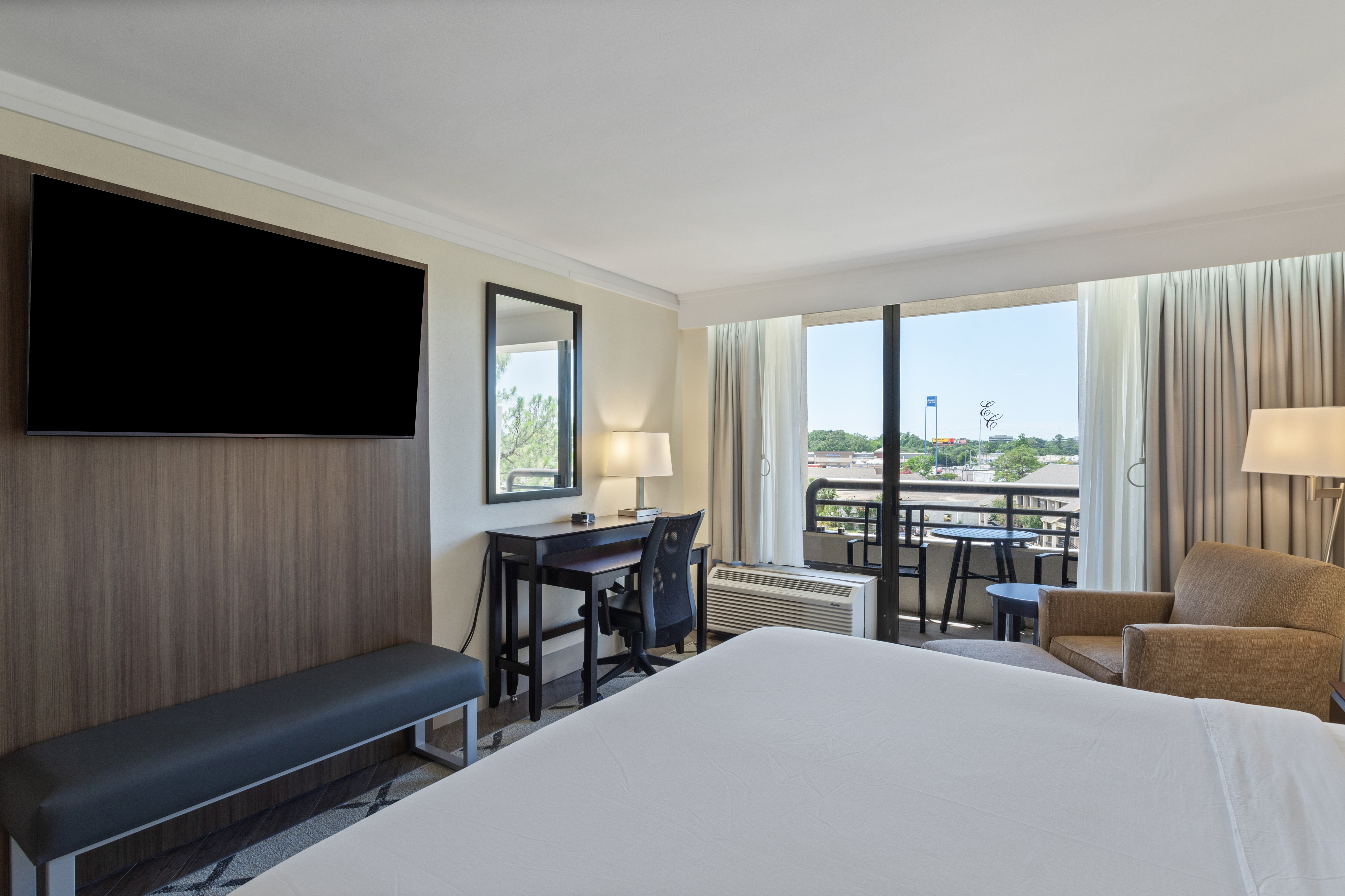 crowne plaza executive center baton rouge by ihg