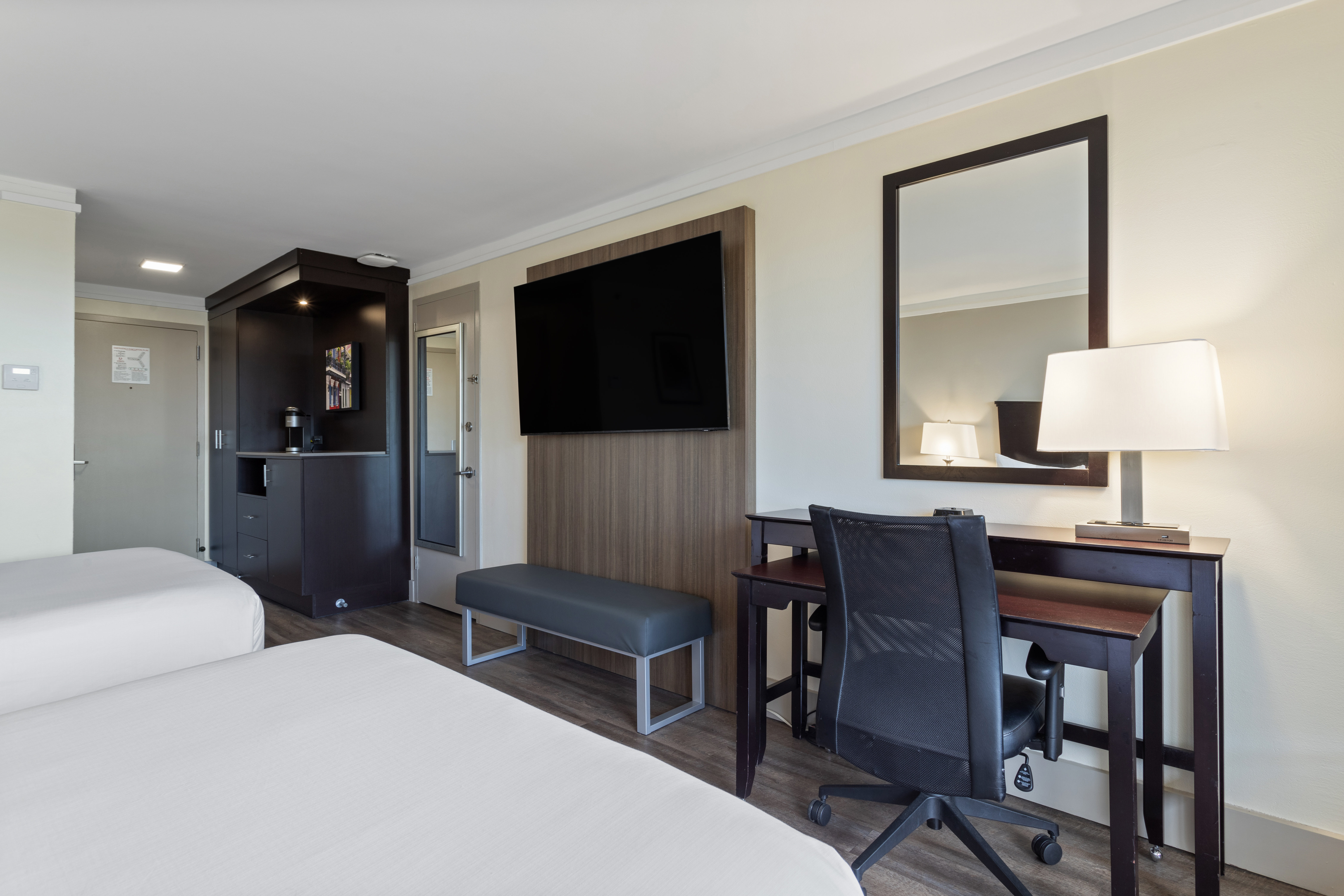 crowne plaza executive center baton rouge by ihg