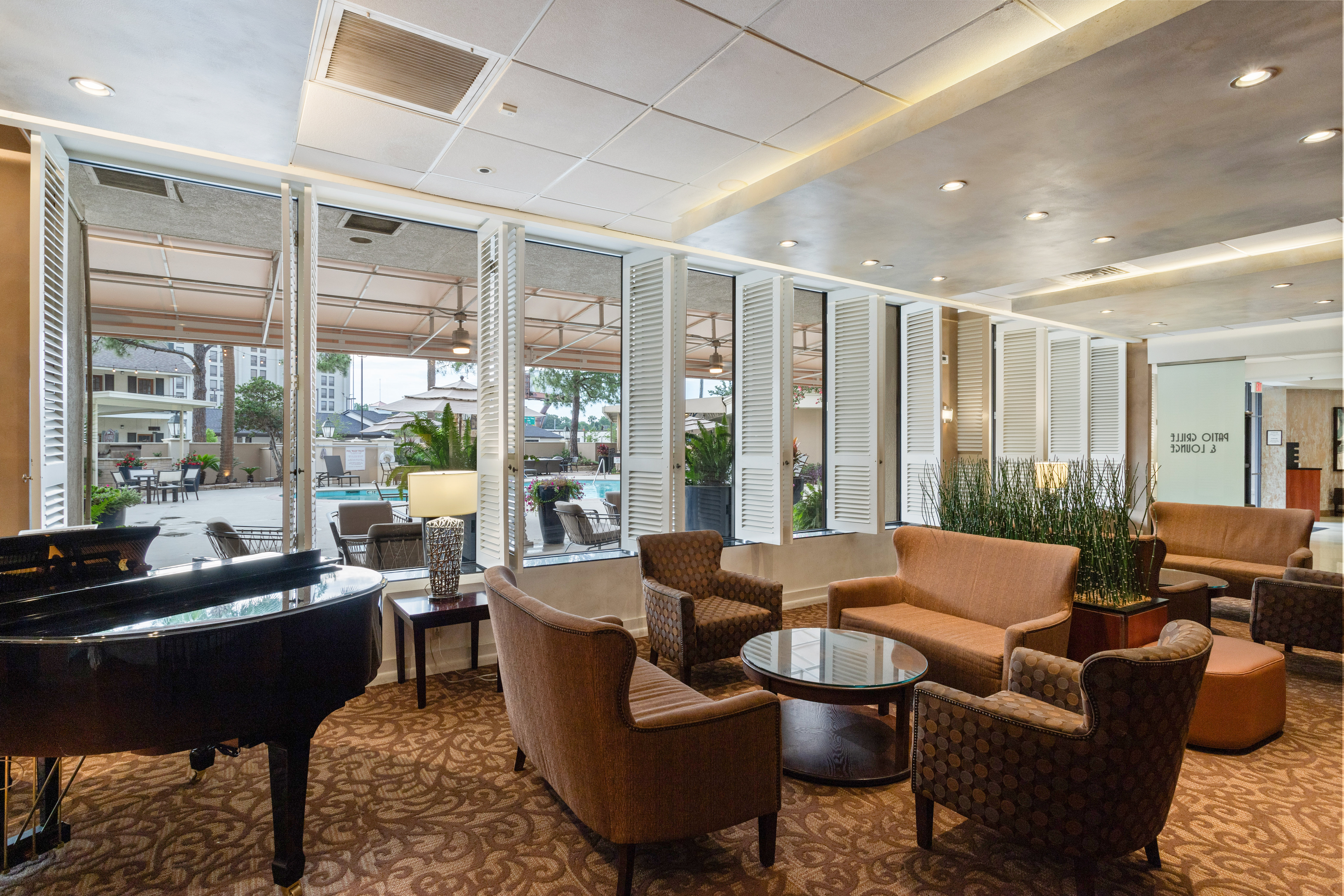 crowne plaza executive center baton rouge by ihg