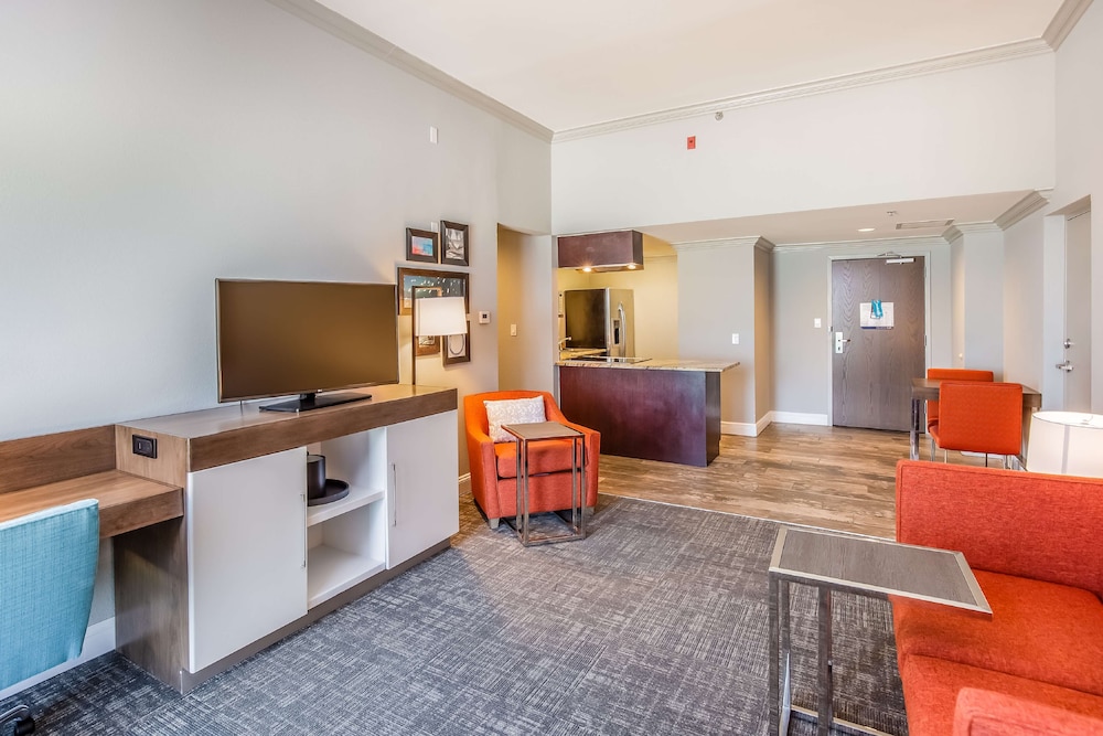 hampton inn pensacola beach