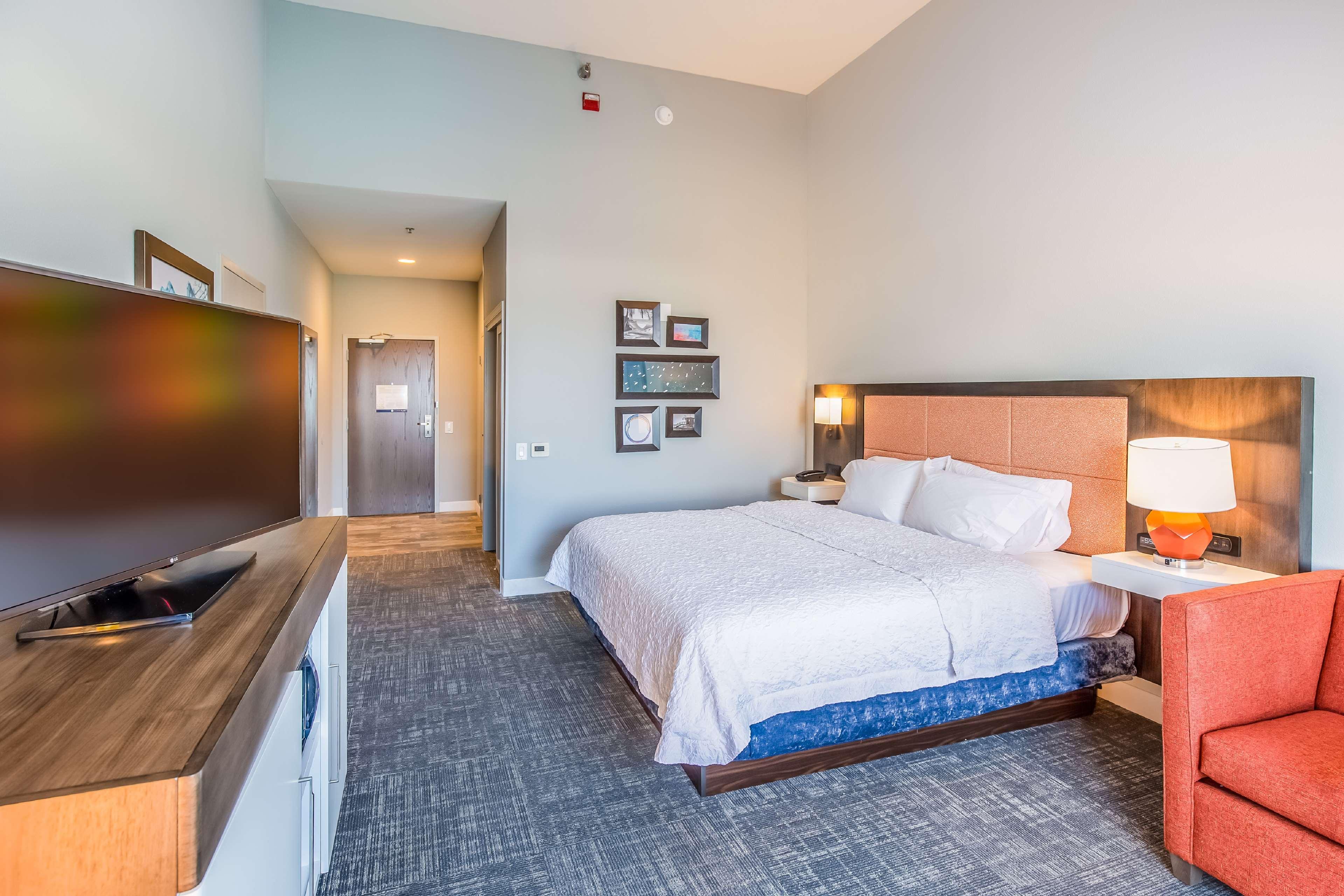 hampton inn pensacola beach