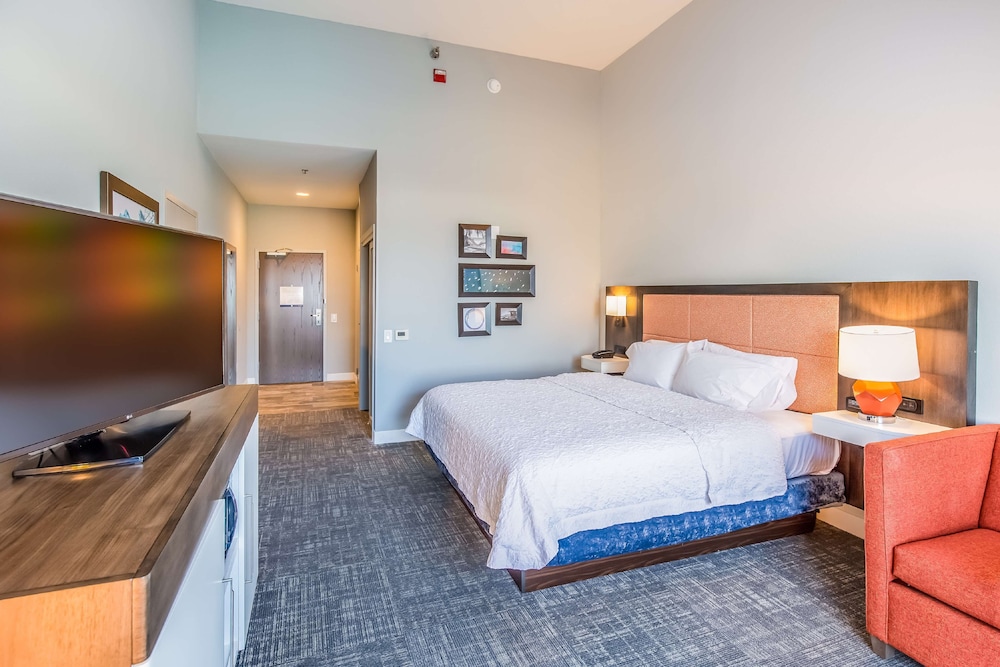 hampton inn pensacola beach