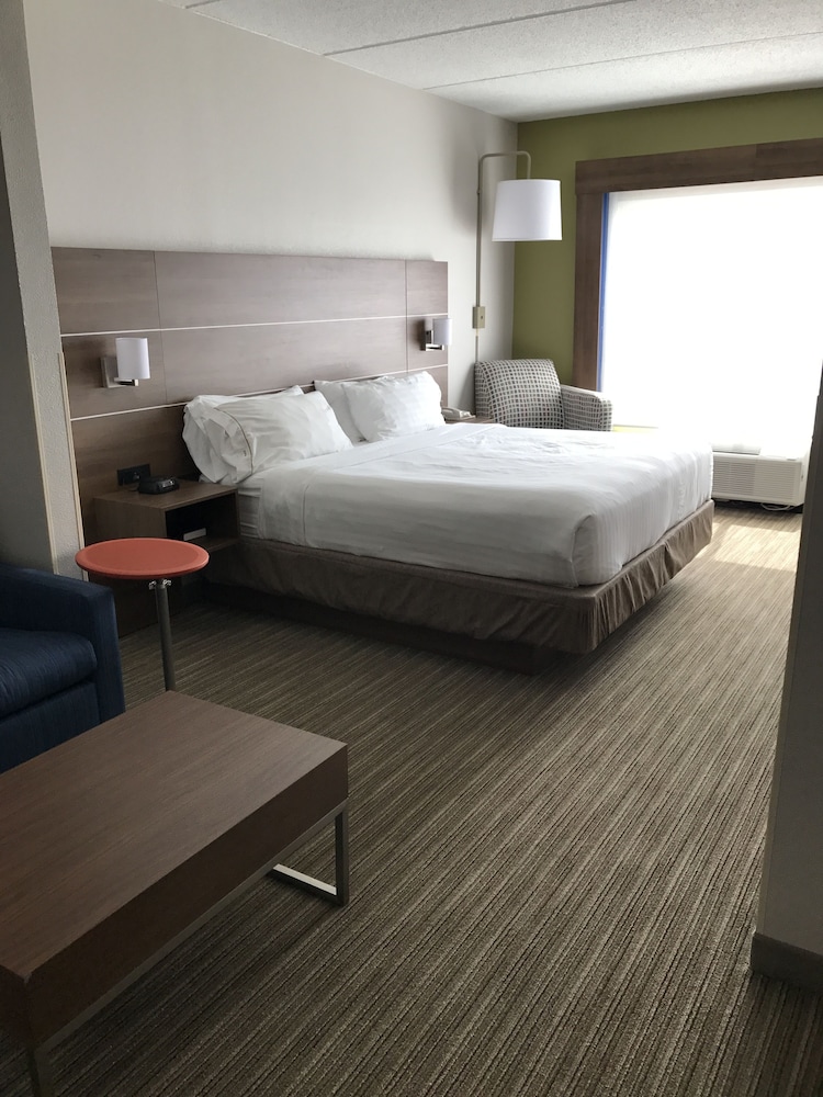 holiday inn express and suites chattanooga east ridge by ihg
