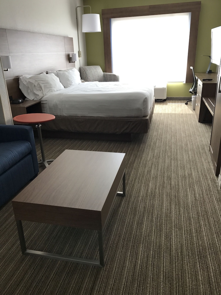 holiday inn express and suites chattanooga east ridge by ihg