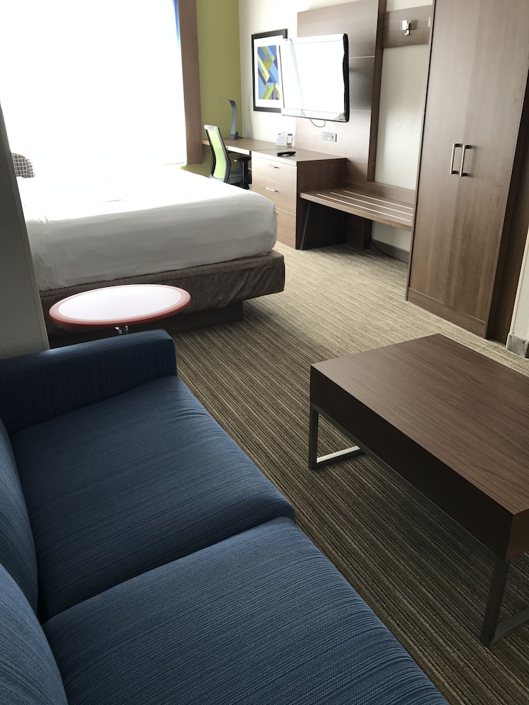 holiday inn express and suites chattanooga east ridge by ihg