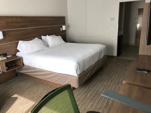 holiday inn express and suites chattanooga east ridge by ihg