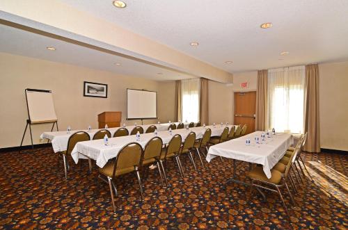 holiday inn express and suites chattanooga east ridge by ihg